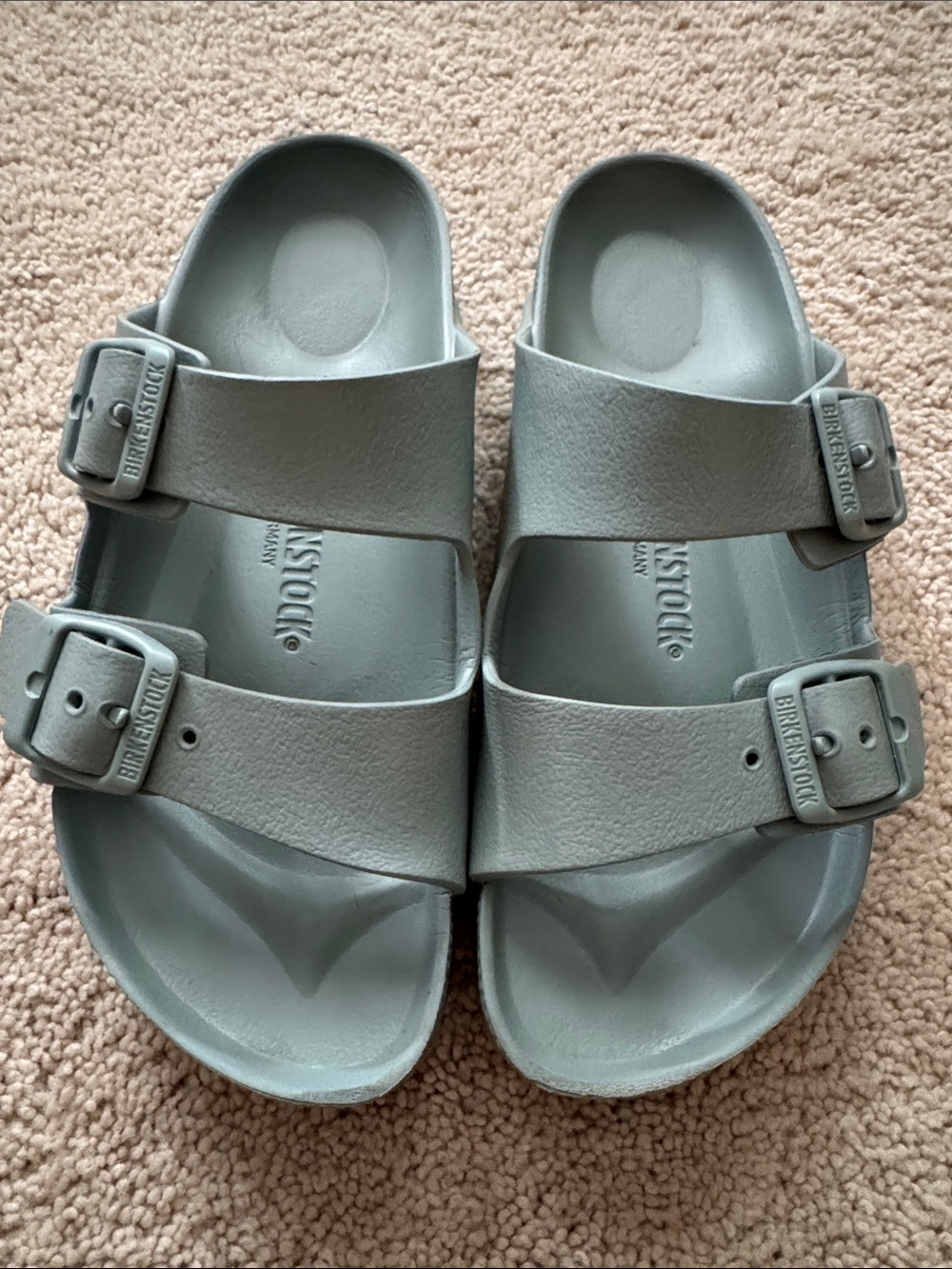 RuBirkenstock Arizona essentials in sage